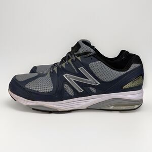 Men’s 10 4E New Balance 1540v2 Navy Made in USA